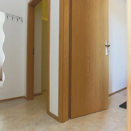 Apartment Ema Podstrana Room photo
